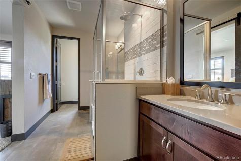 5920 N Perth Street Aurora CO 80019