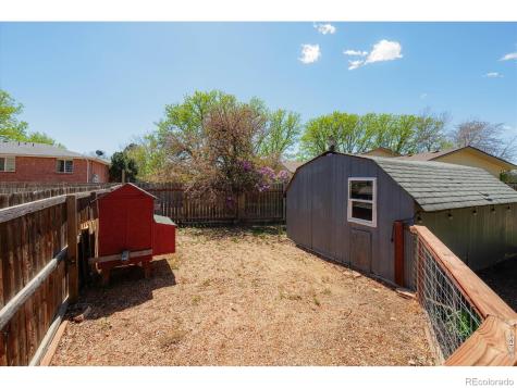 811 Table Mountain Court Windsor CO 80550