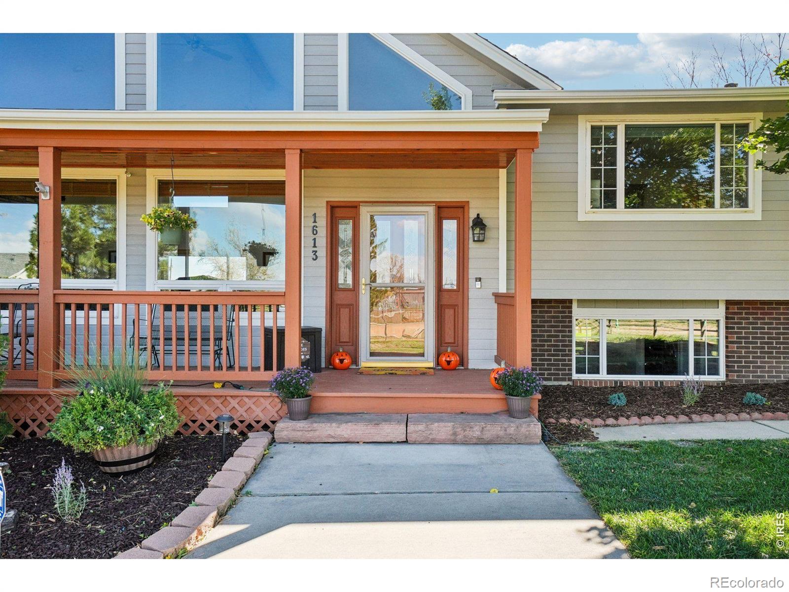 1613 Horseshoe Circle N Longmont CO 80504