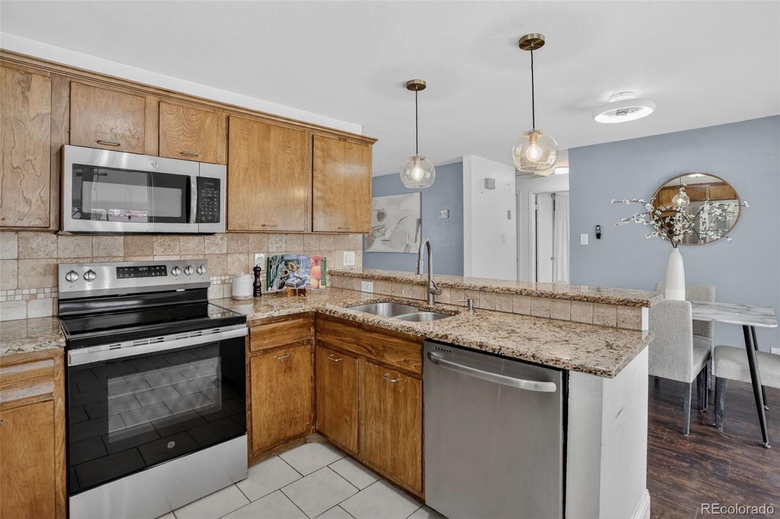 1616 S Balsam Court Lakewood CO 80232