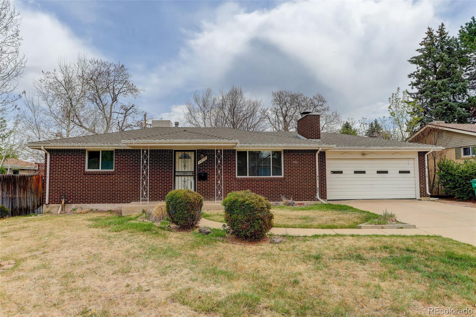 1616 S Balsam Court Lakewood CO 80232