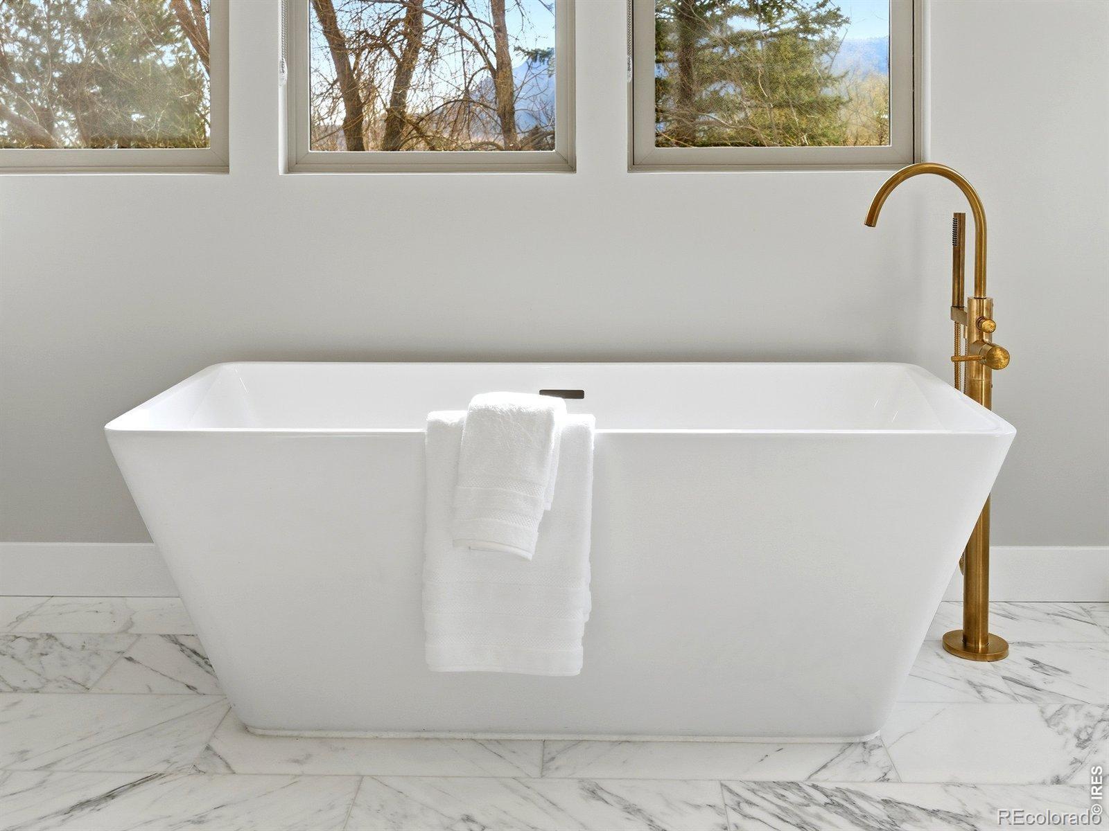3716 Wonderland Hill Avenue Boulder CO 80304