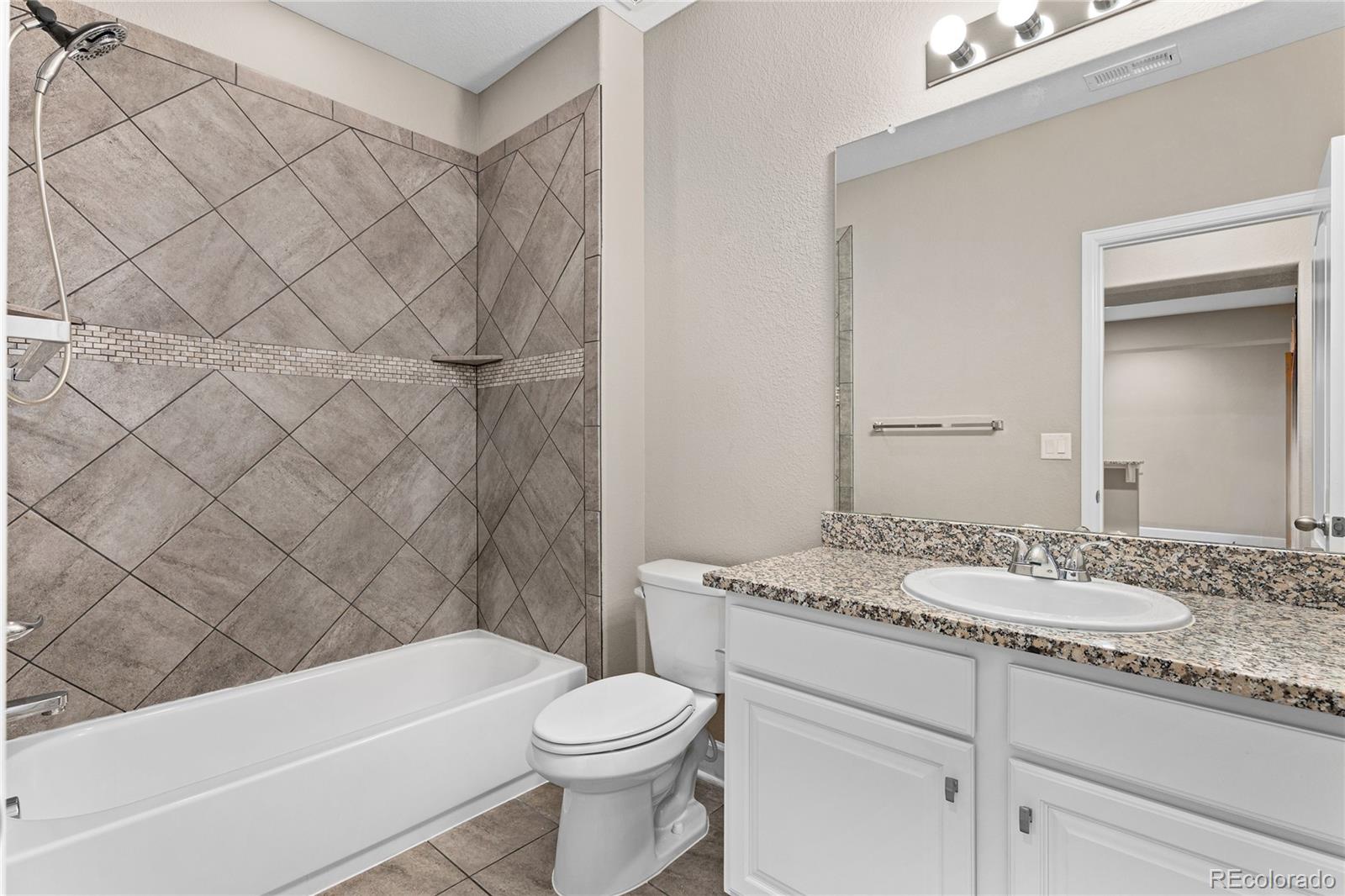 185 Sunbeam Court Erie CO 80516