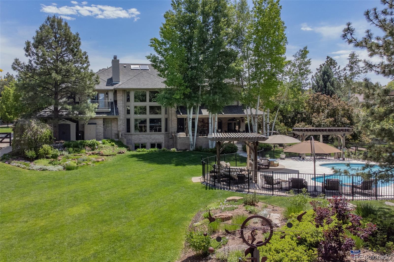 8439 Greenwood Drive Niwot CO 80503