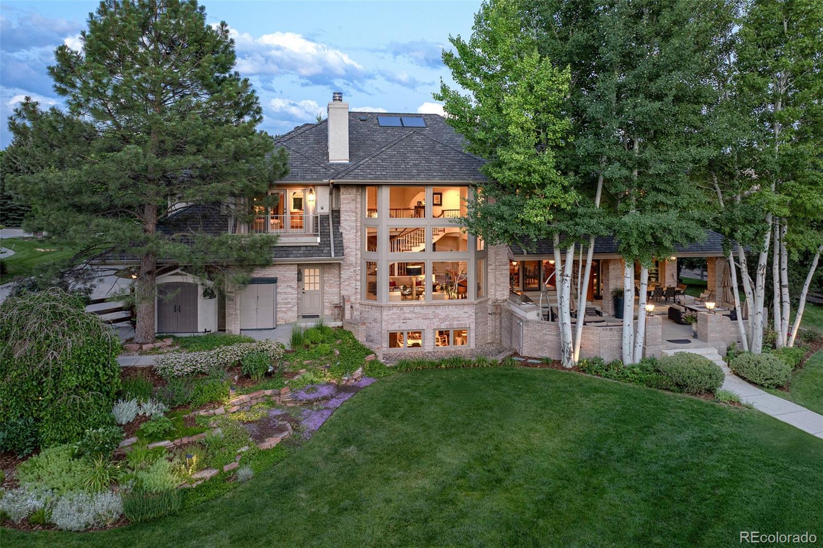 8439 Greenwood Drive Niwot CO 80503