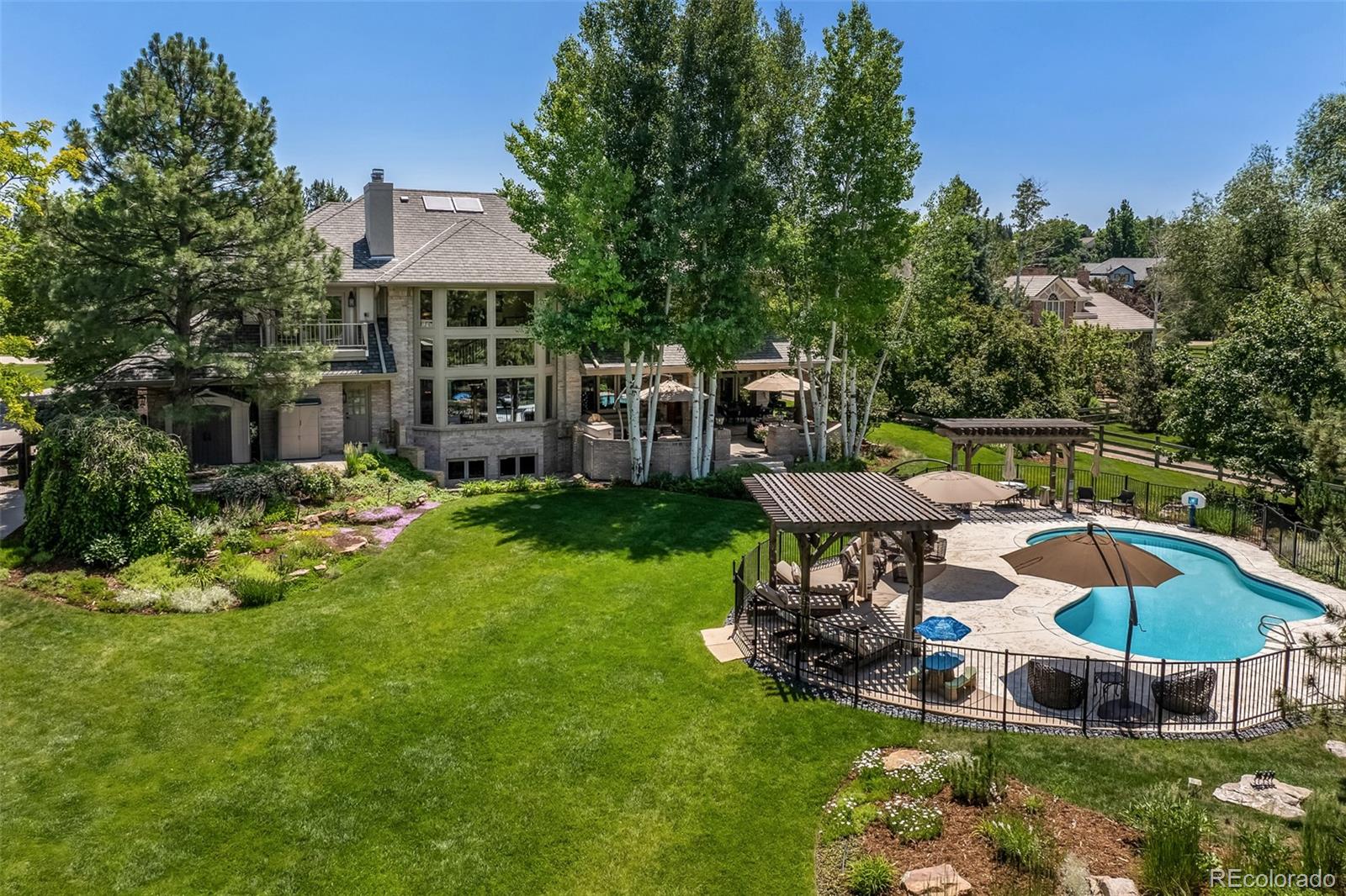 8439 Greenwood Drive Niwot CO 80503