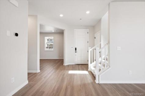 4739 N Valdai Court Aurora CO 80119