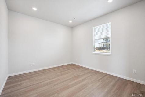 4739 N Valdai Court Aurora CO 80119