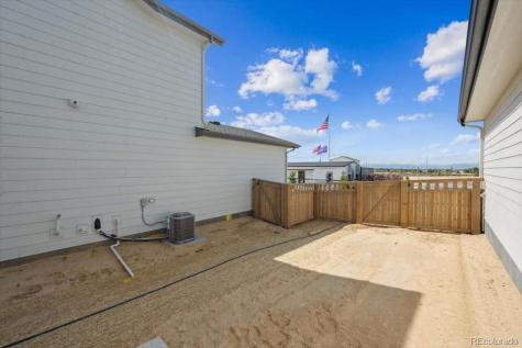 4739 N Valdai Court Aurora CO 80119