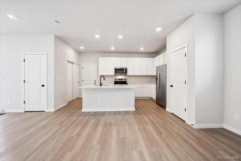 4739 N Valdai Court Aurora CO 80119