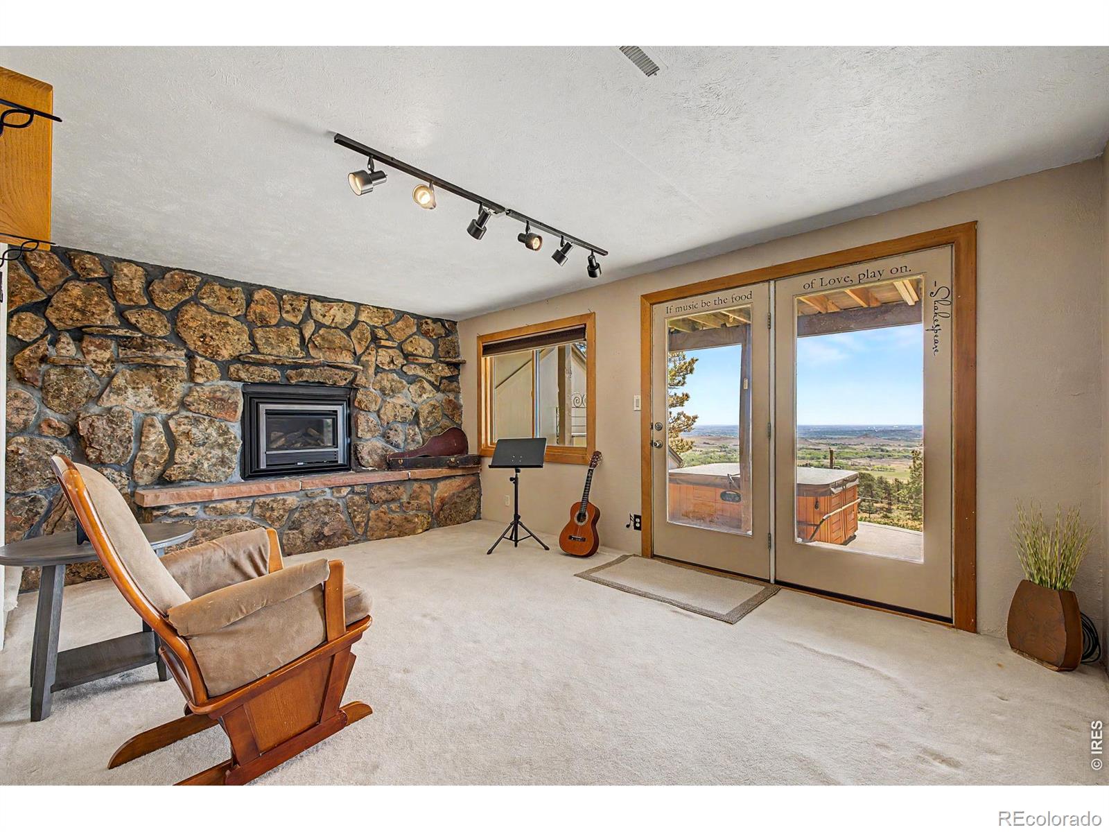 8374 Stoneridge Terrace Boulder CO 80302