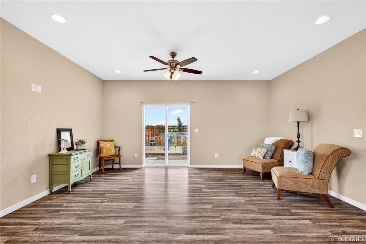 48 S 4th Avenue Deer Trail CO 80105