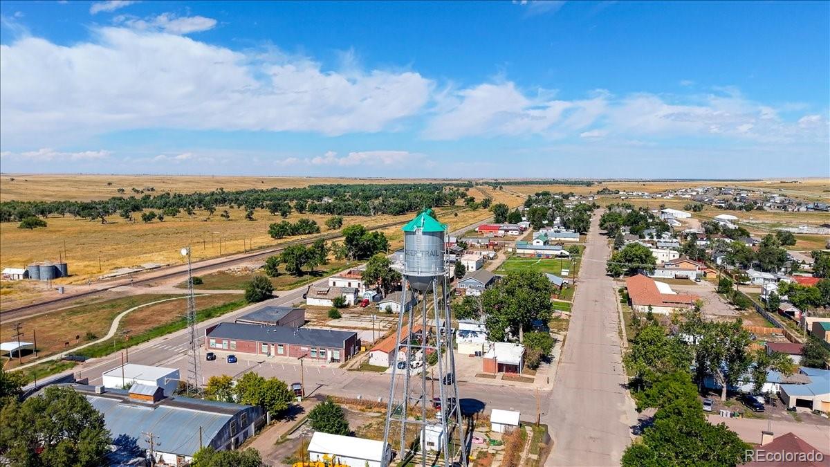 48 S 4th Avenue Deer Trail CO 80105