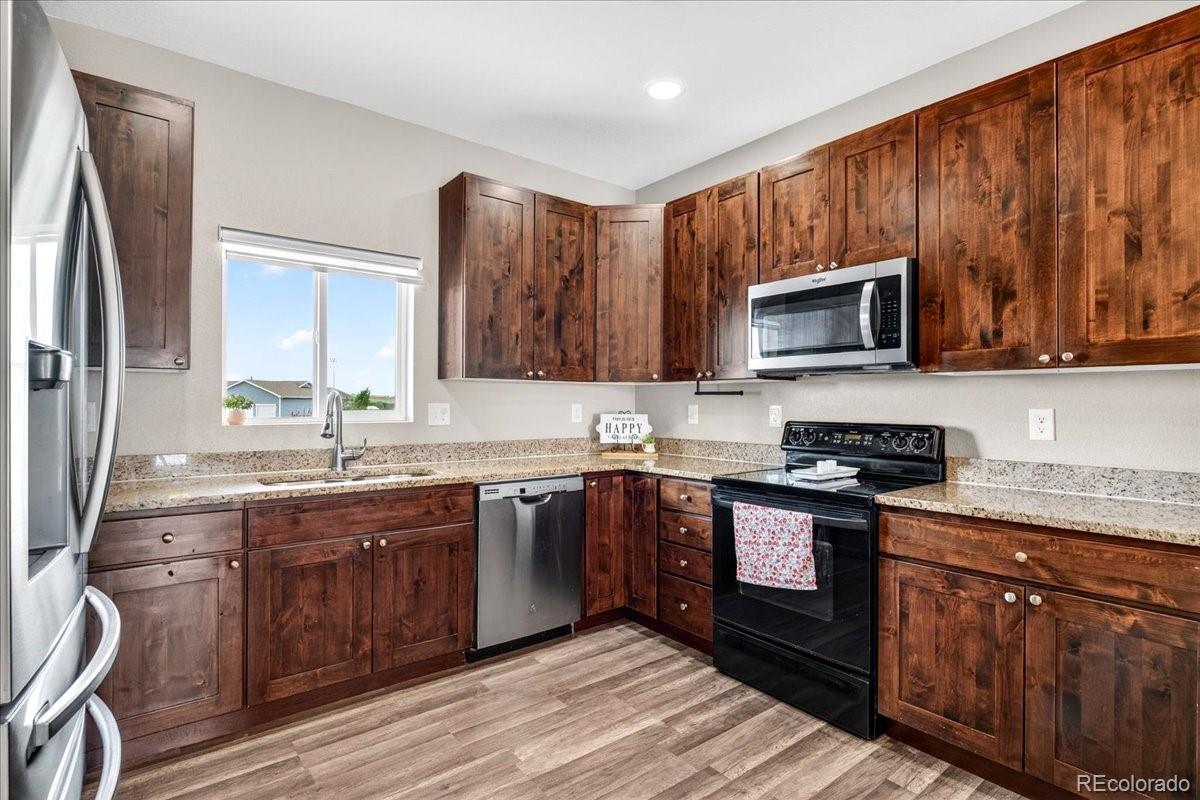 48 S 4th Avenue Deer Trail CO 80105