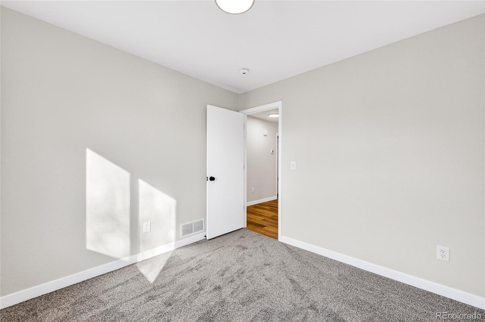 413 Edgewood Avenue Johnstown CO 80534