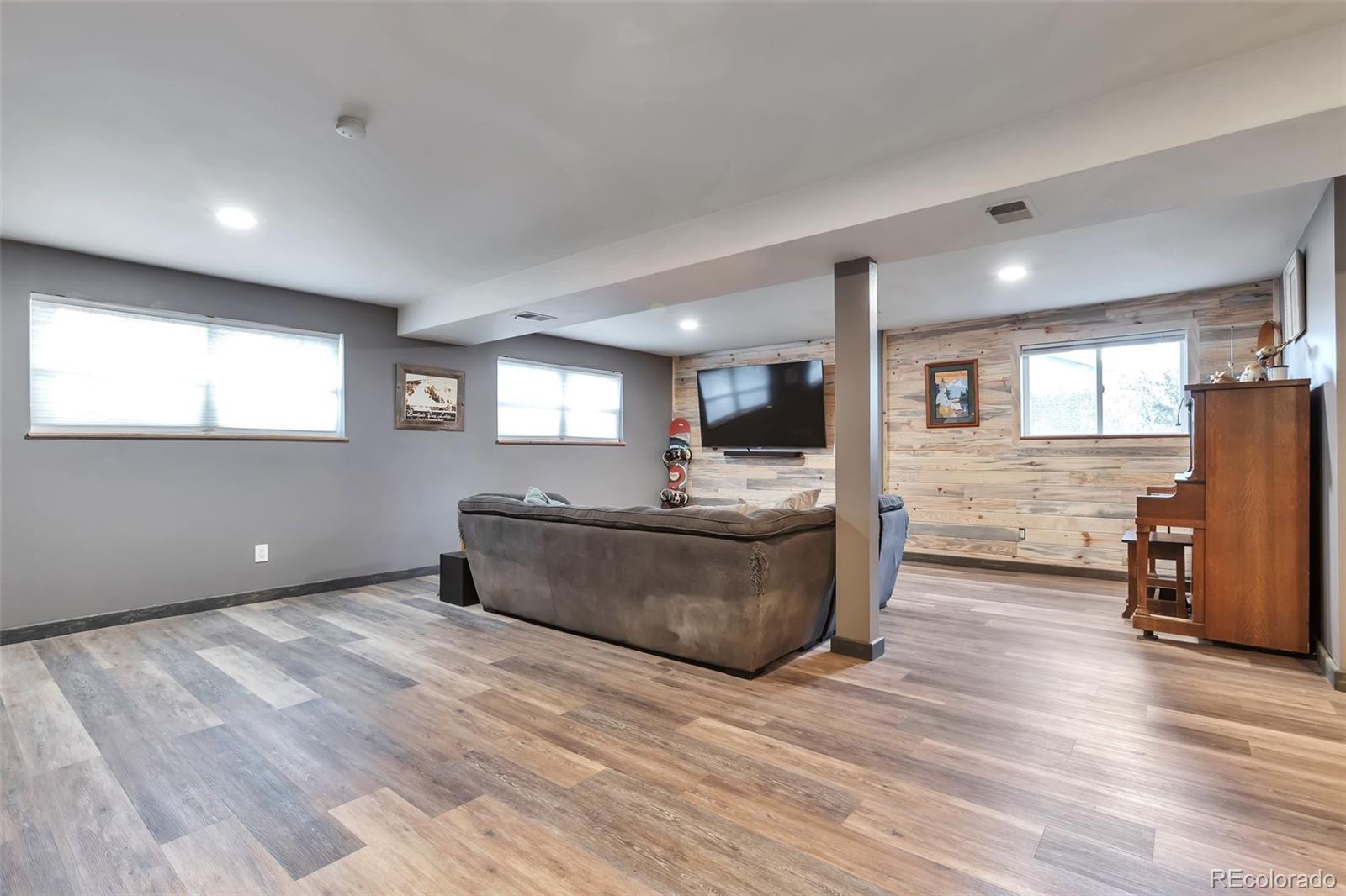 6176 S Cook Street Centennial CO 80121