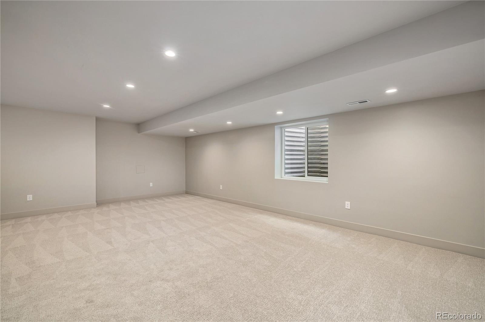 3935 Lipan Street Denver CO 80211
