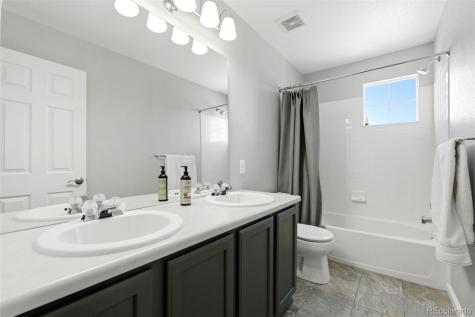 21986 E Oberlin Place Aurora CO 80018