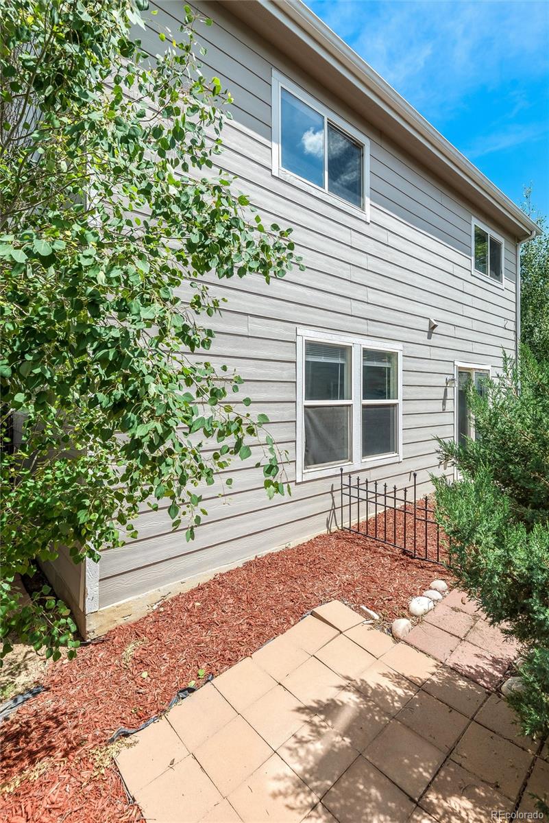 10655 Forester Place Longmont CO 80504