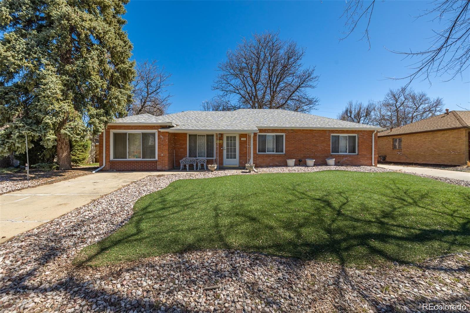 938 Racine Street Aurora CO 80011