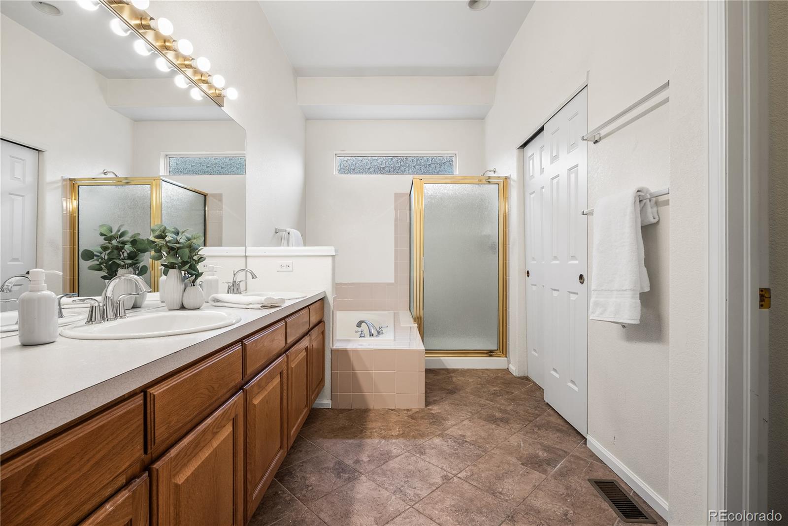8753 Forrest Drive Highlands Ranch CO 80126