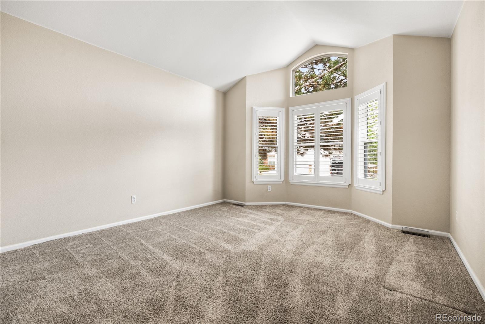8753 Forrest Drive Highlands Ranch CO 80126