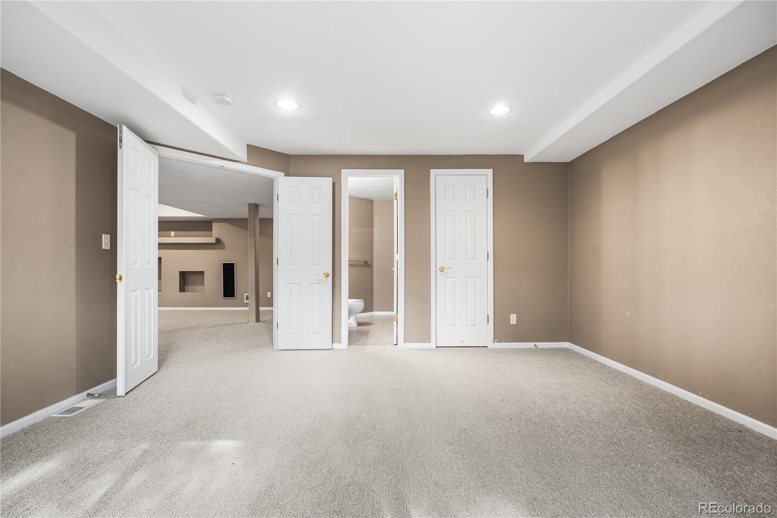 8753 Forrest Drive Highlands Ranch CO 80126