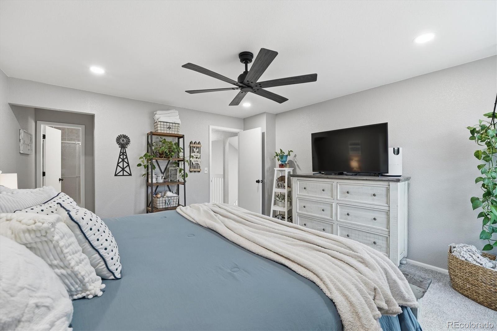 5689 S Youngfield Way Littleton CO 80127