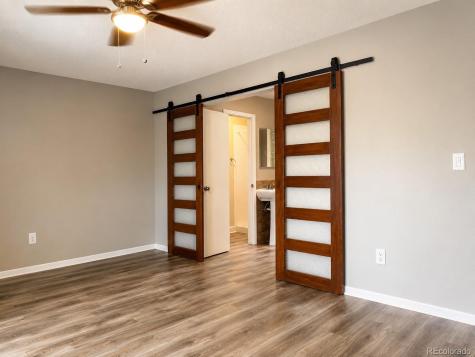 2093 S Rifle Street Aurora CO 80013
