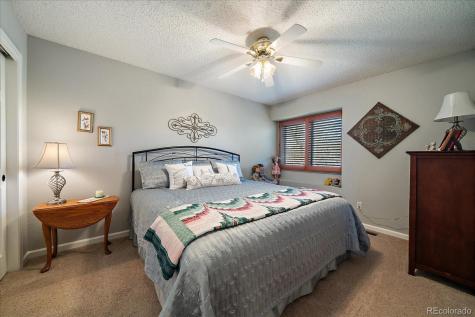 5852 S Danube Circle Aurora CO 80015