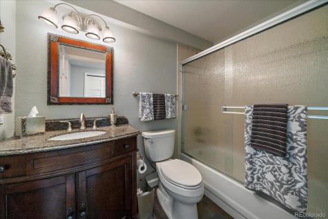 5852 S Danube Circle Aurora CO 80015