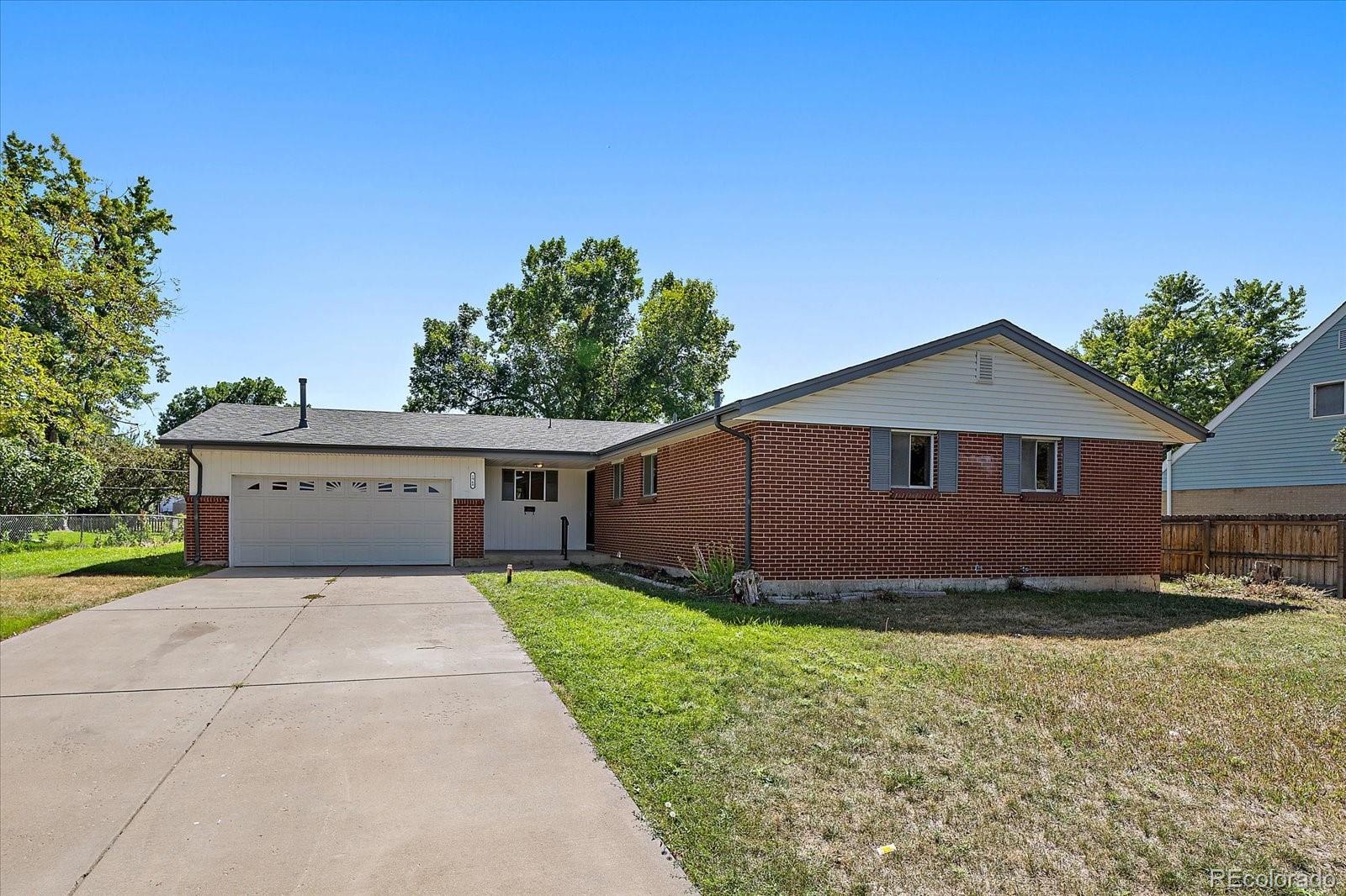 1968 E Panama Drive Centennial CO 80121