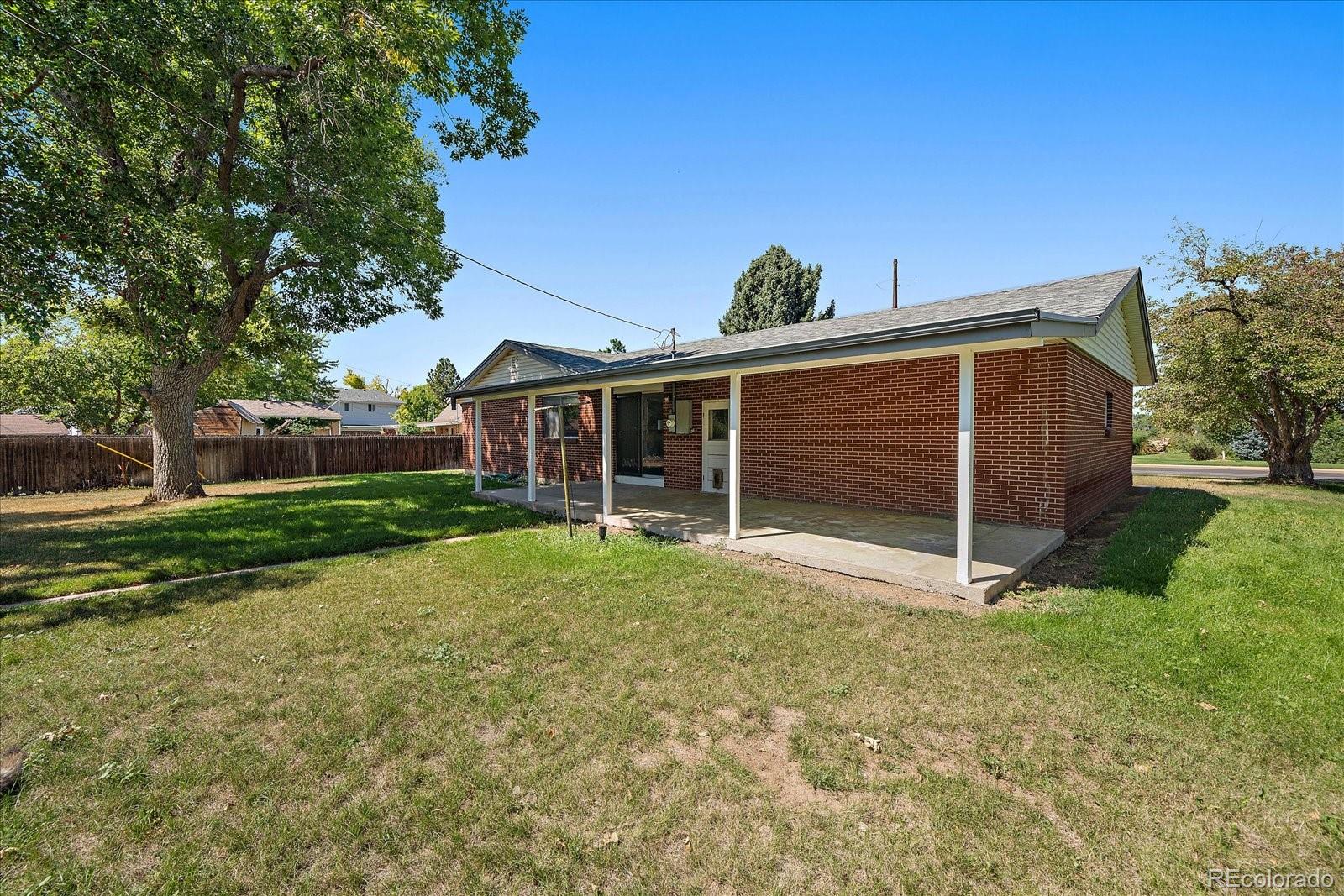 1968 E Panama Drive Centennial CO 80121