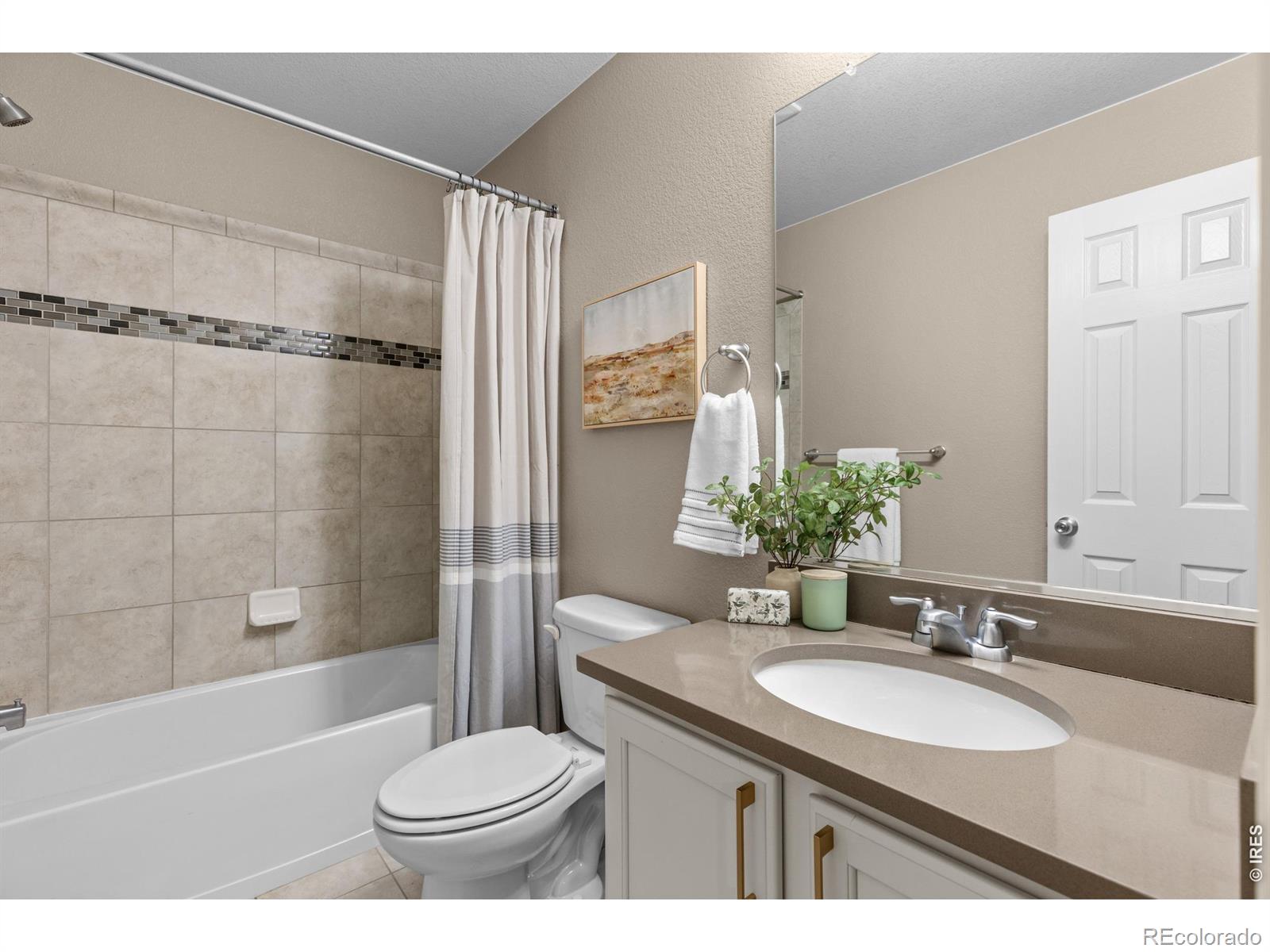 2257 Whistler Drive Longmont CO 80504