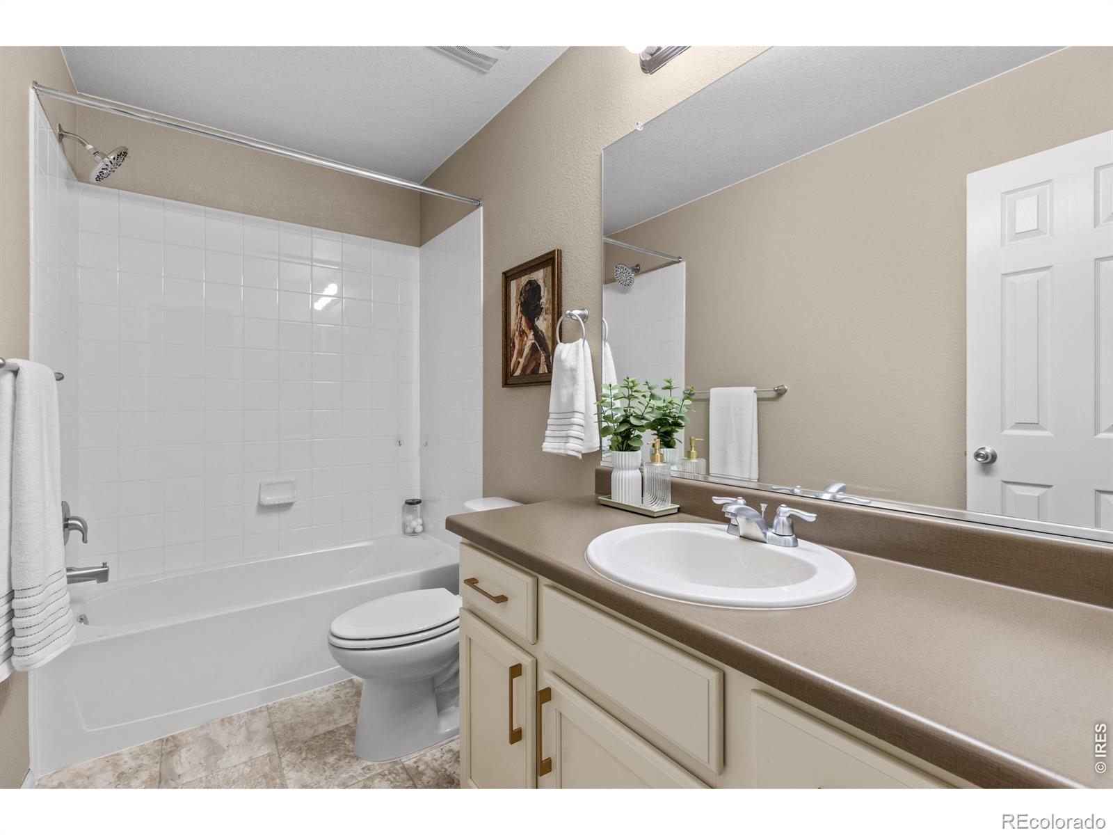 2257 Whistler Drive Longmont CO 80504