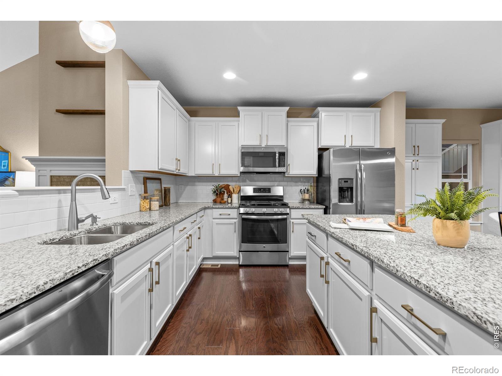 2257 Whistler Drive Longmont CO 80504