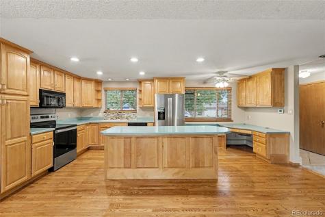 7627 Newman Street Arvada CO 80005