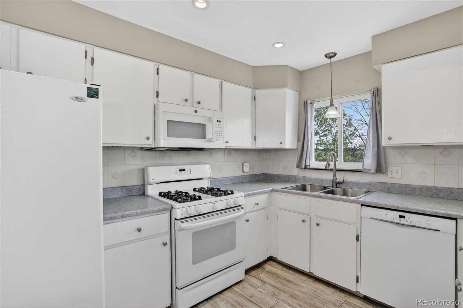 18597 E Union Drive Aurora CO 80015