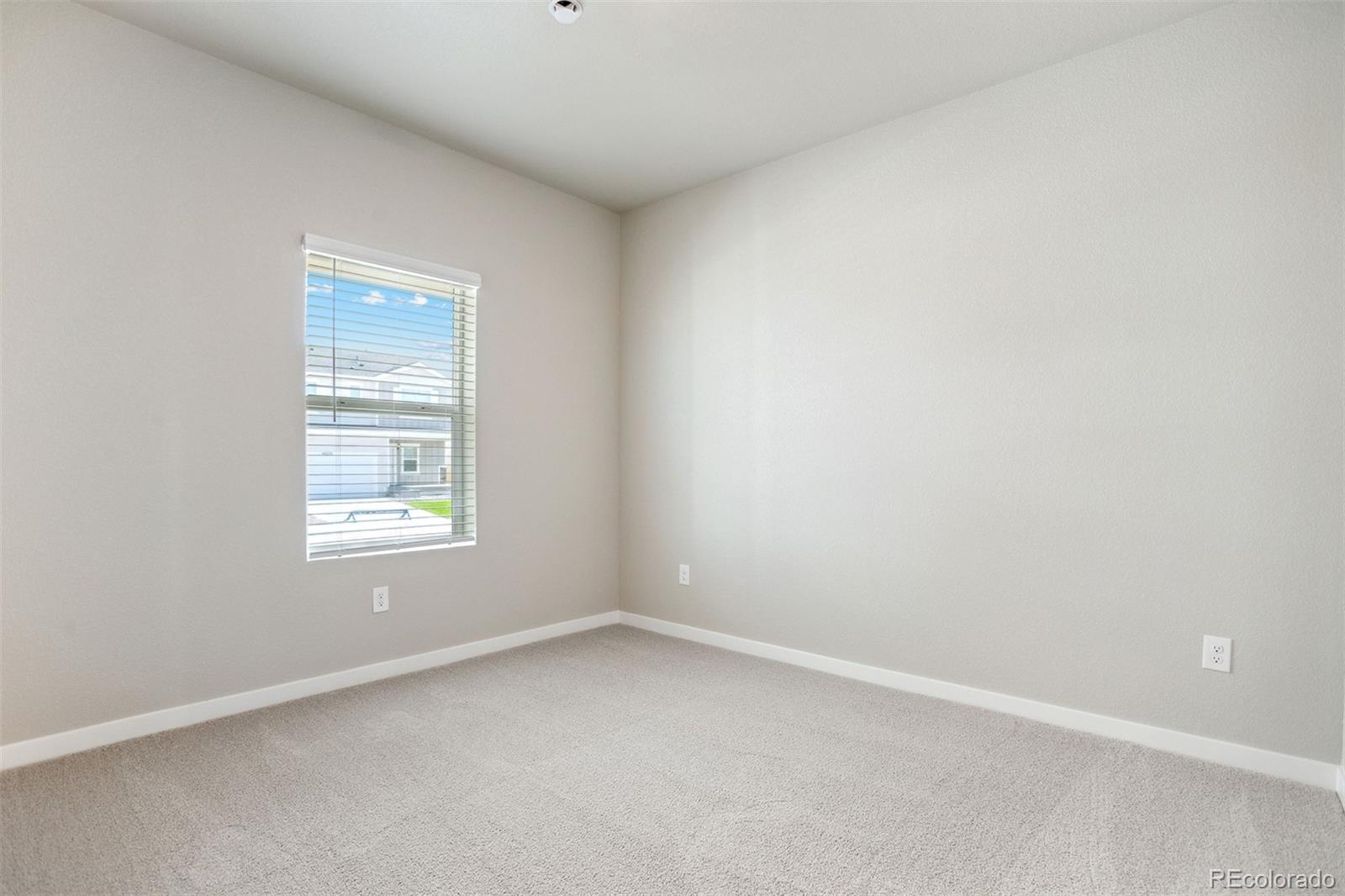 48295 Shetland Drive Bennett CO 80102