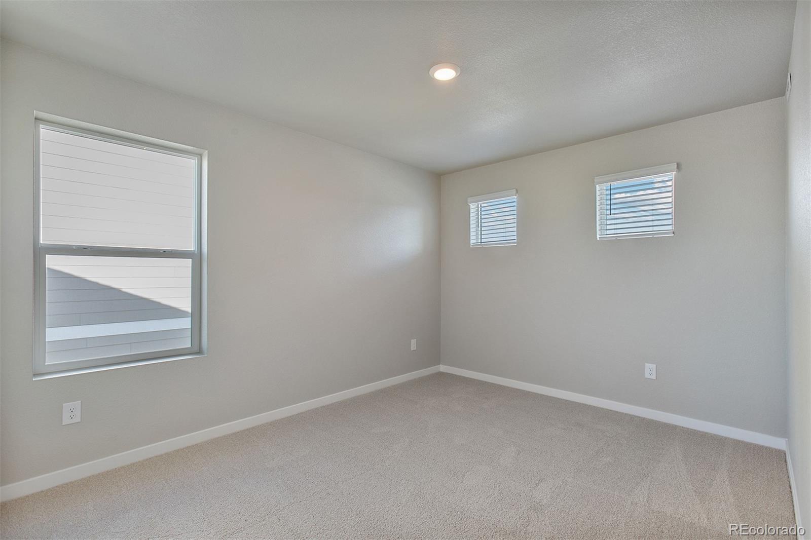 48295 Shetland Drive Bennett CO 80102