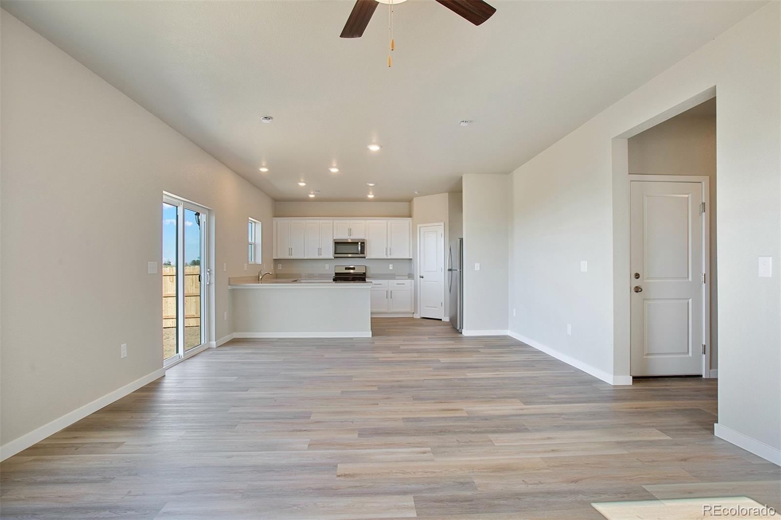 48295 Shetland Drive Bennett CO 80102
