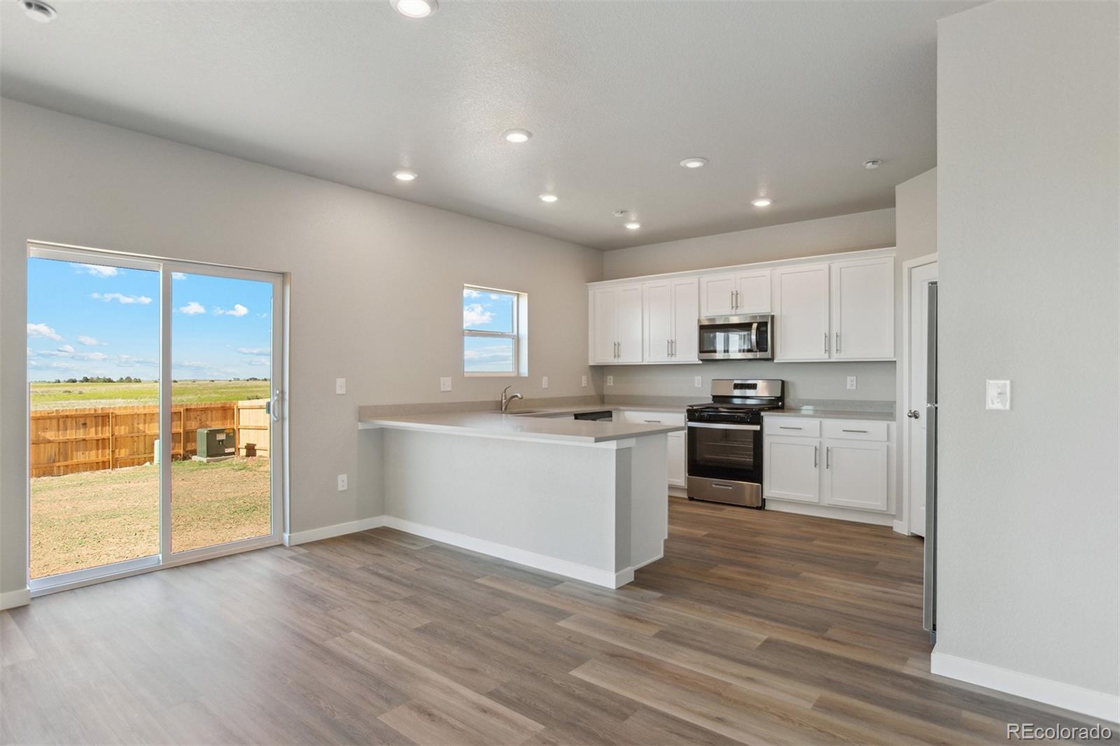 48295 Shetland Drive Bennett CO 80102