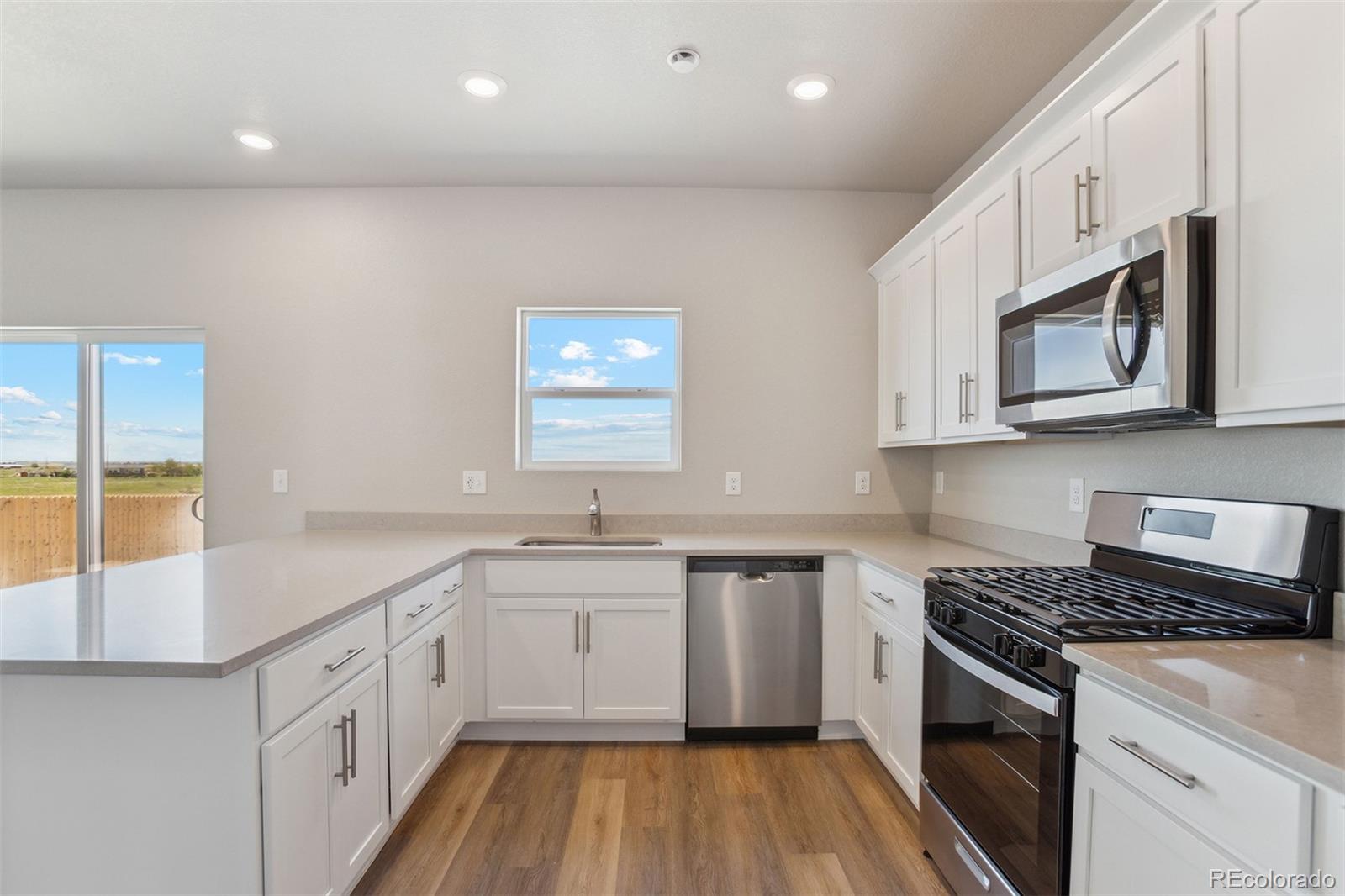 48295 Shetland Drive Bennett CO 80102