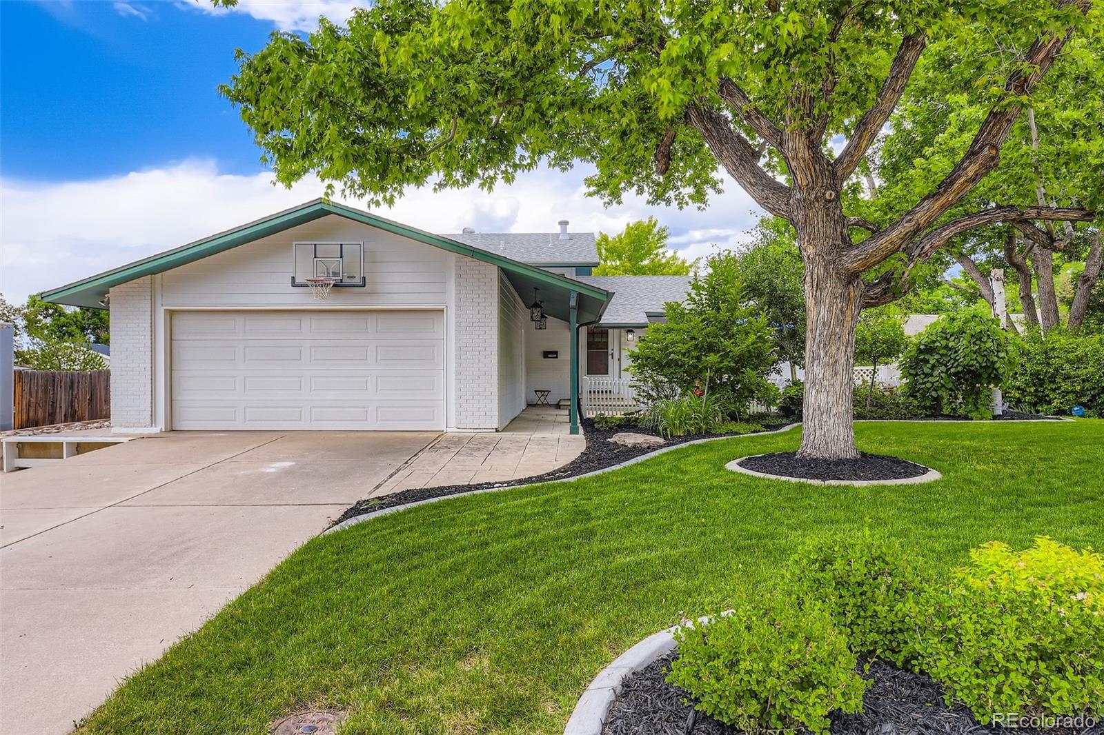 1651 E Kettle Avenue Centennial CO 80122