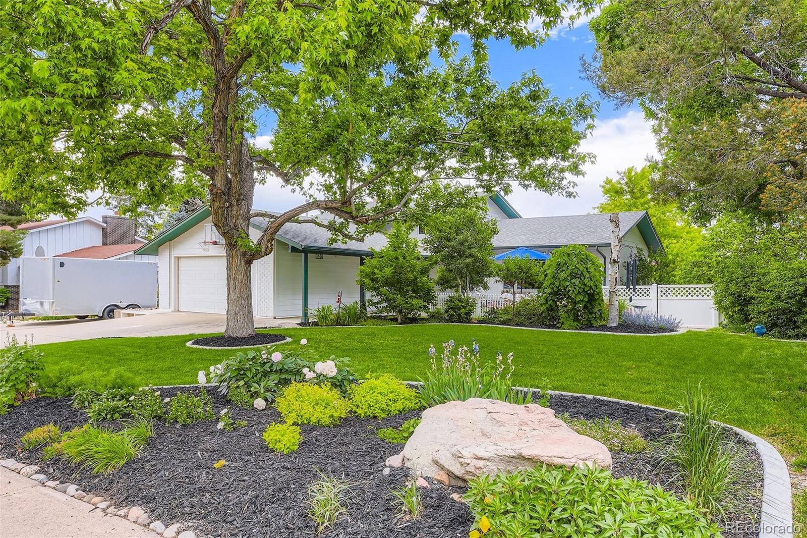 1651 E Kettle Avenue Centennial CO 80122