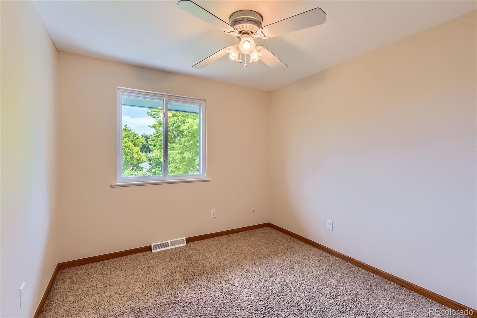 1651 E Kettle Avenue Centennial CO 80122