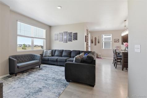 141 S Quantock Street Aurora CO 80018