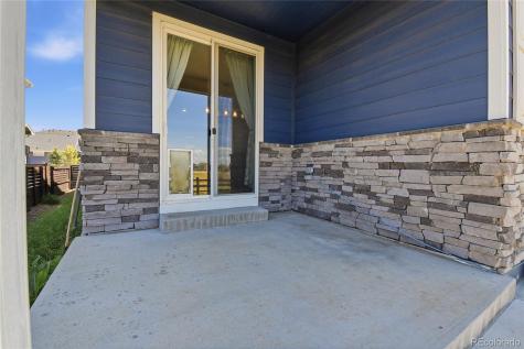 141 S Quantock Street Aurora CO 80018
