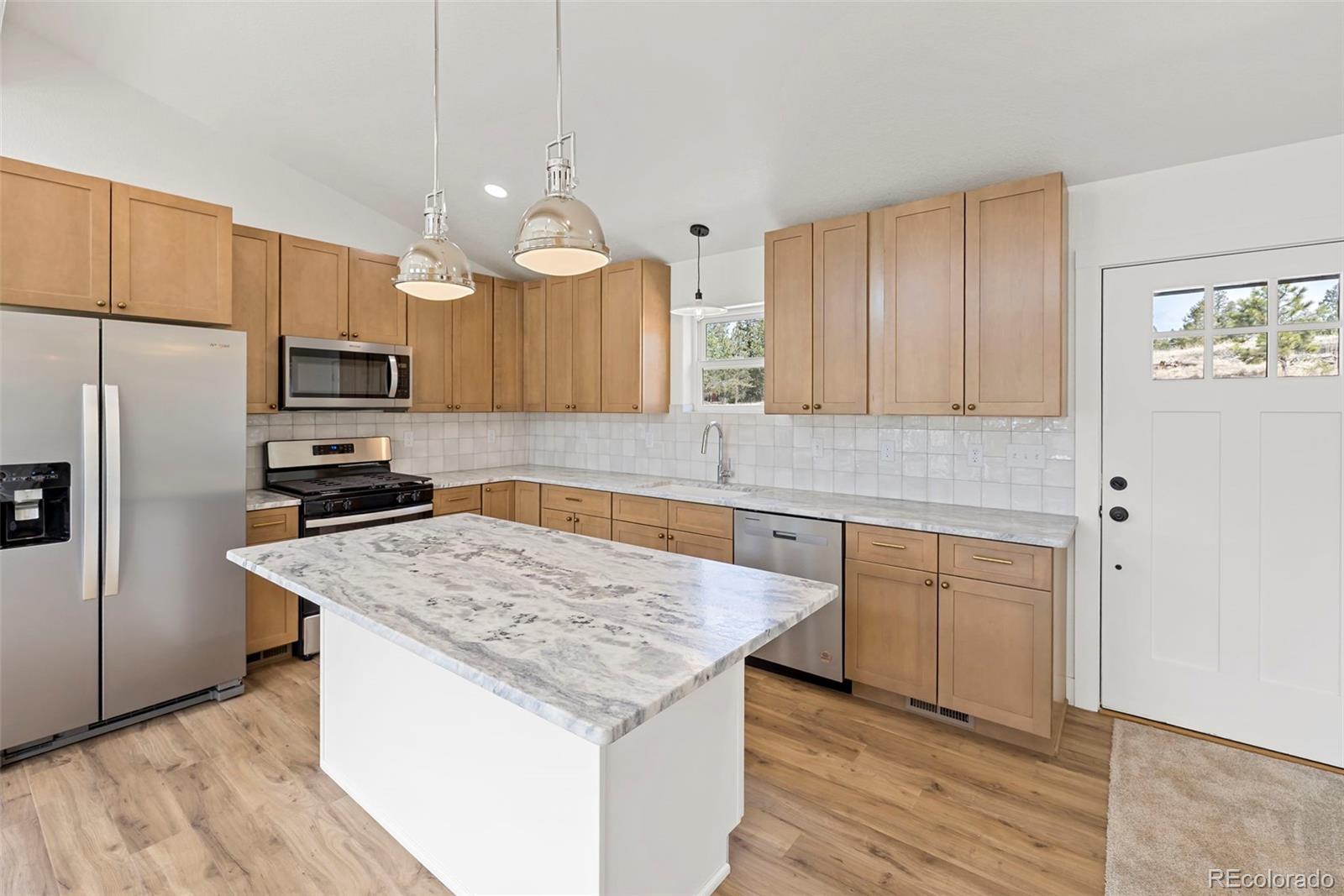 1328 N Mountain Estates Road Florissant CO 80816