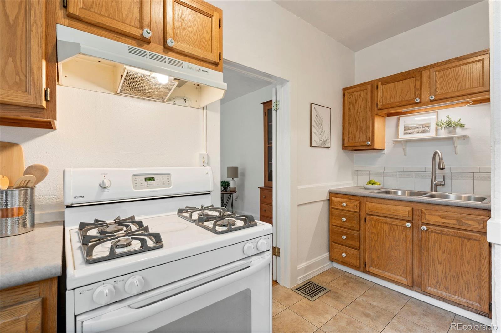 1808 S Pennsylvania Street Denver CO 80210